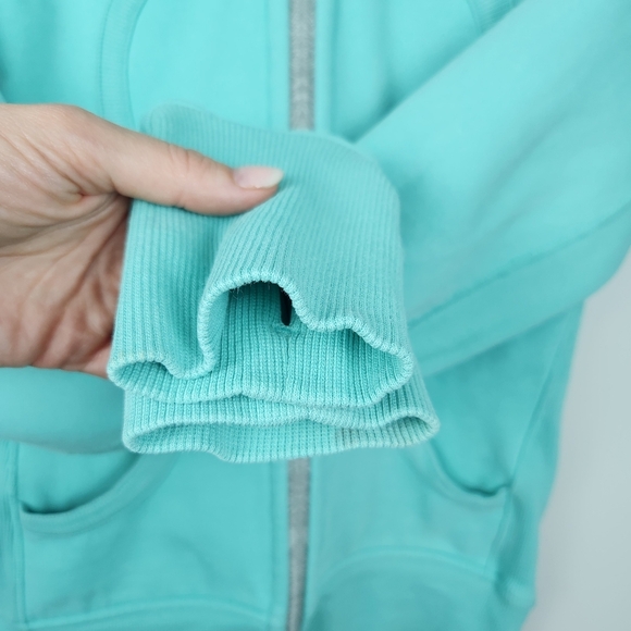 Lululemon Scuba Hoodie Hooded Sweatshirt Tiel Size 8 Fits Medium Cozy Comfy - Picture 5 of 12